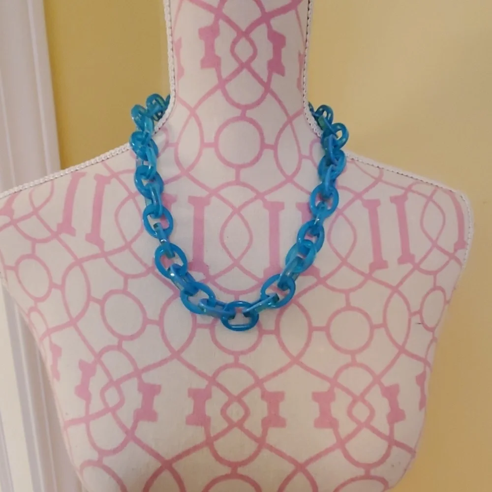 Ali-Khan New York turquoise color link necklace NEW